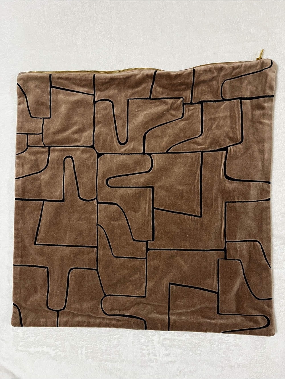 Studio ANANSI from CB2 NWT Arabella Sand Black Throw Pillow Cover Abstract 23"